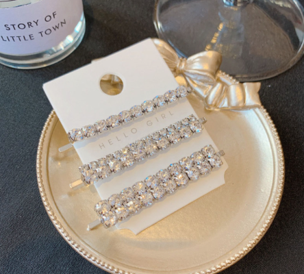 3-piece rhinestone pin